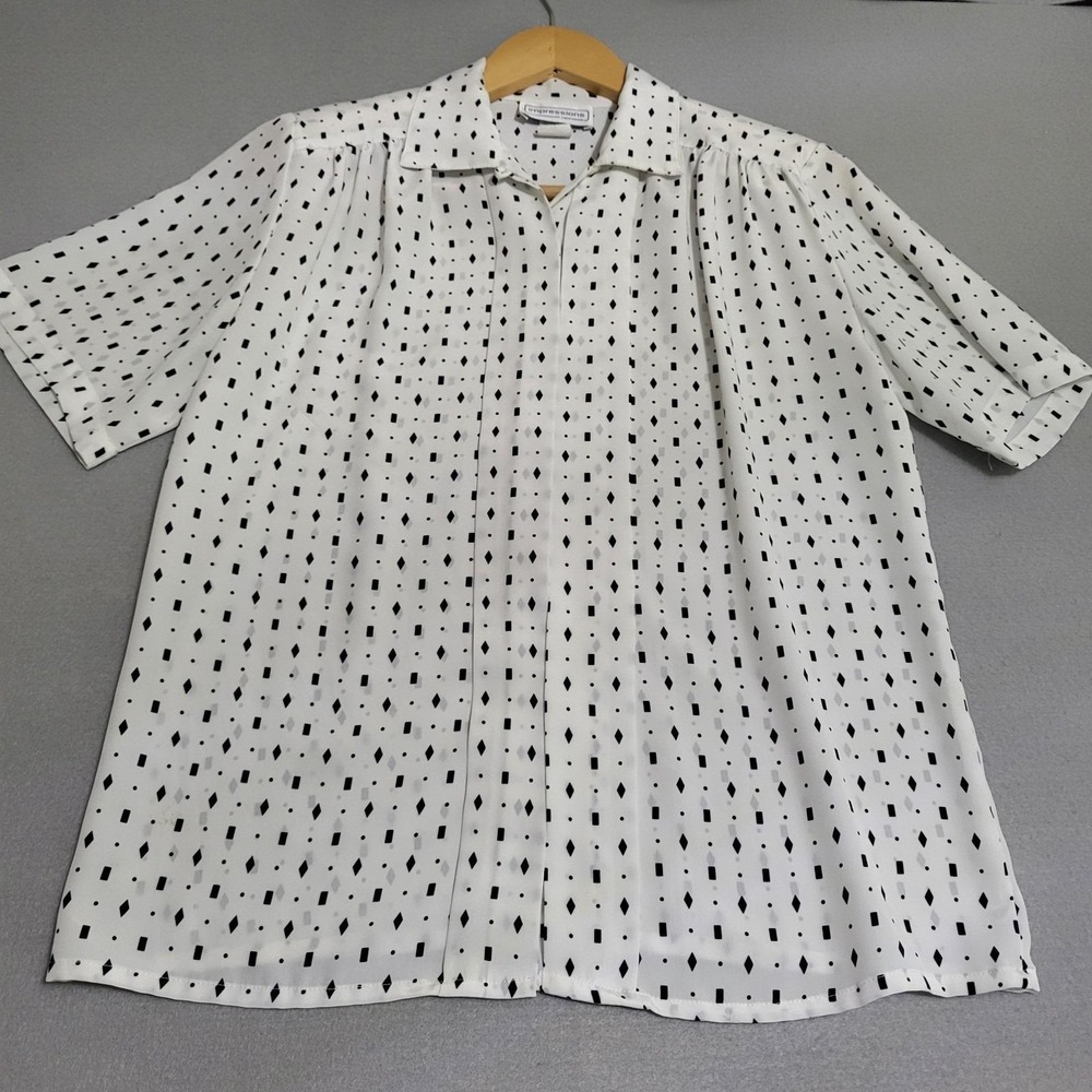 VTG Geometric Print Short Sleeve Button Up Blouse Made On USA Women's Size 8